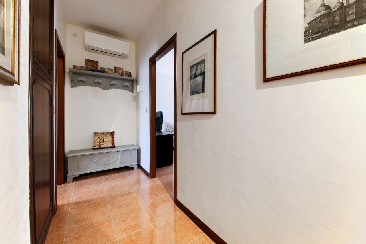 Private Parking - Family Home - 15 Min To Venice 梅斯特雷 外观 照片
